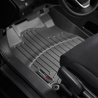 WeatherTech® - DigitalFit™ 1st Row Black Molded Floor Liners