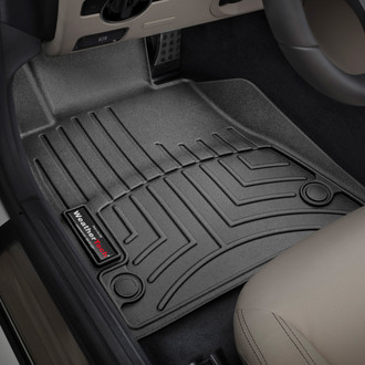 WeatherTech® - DigitalFit™ 1st Row Black Molded Floor Liners