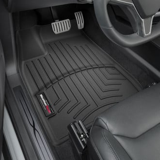 WeatherTech® - DigitalFit™ 1st Row Black Molded Floor Liners