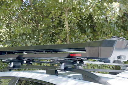 Yakima® - DoubleHaul™ Rooftop Fly Rod Carrier Installation Instructions